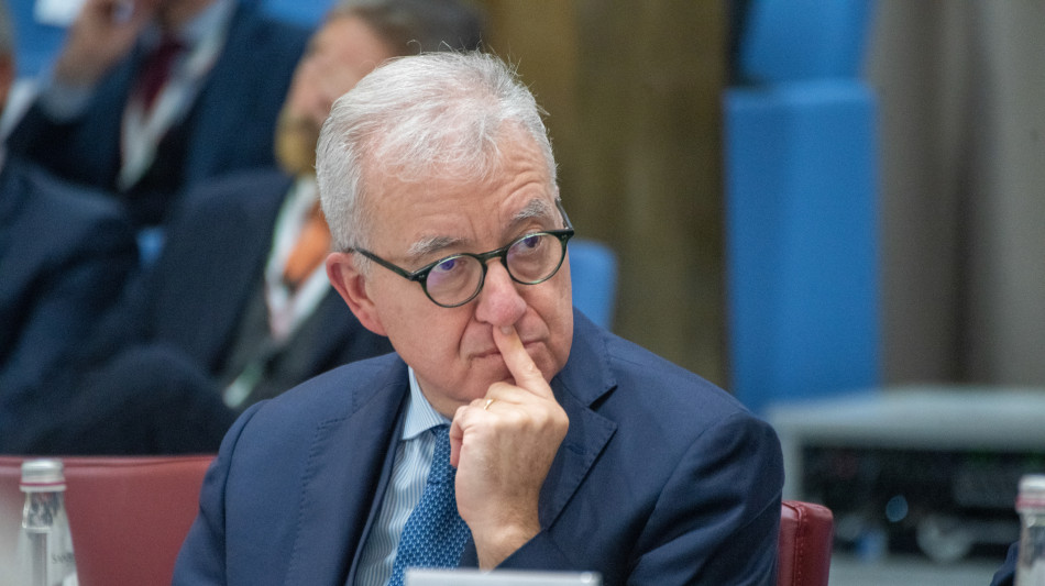 Mantovano, ora confine netto tra aiuto a popolazione Gaza e ad Hamas