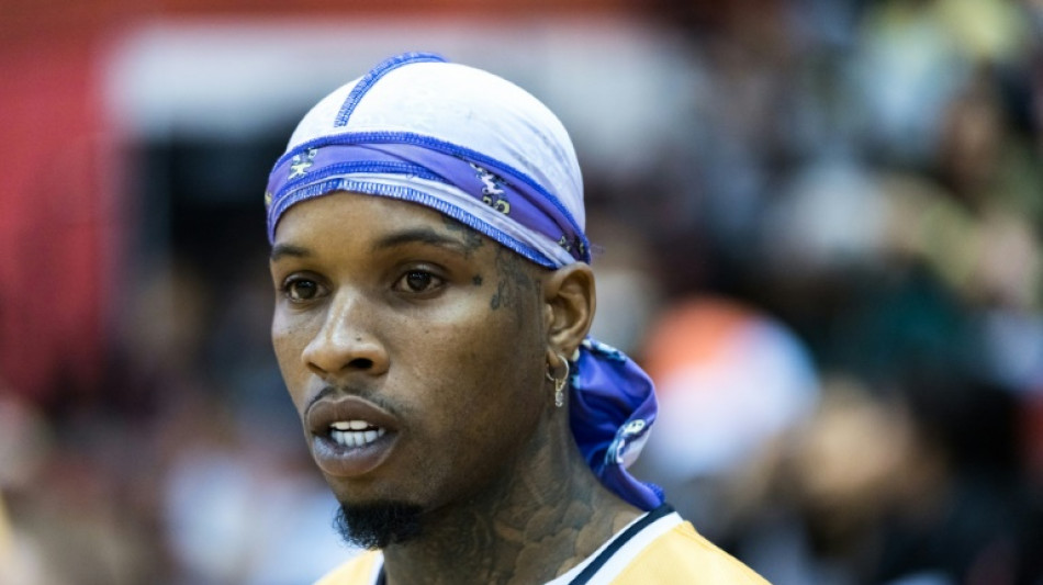 Rapero Tory Lanez condenado a 10 a&ntilde;os de c&aacute;rcel por disparar a Megan Thee Stallion