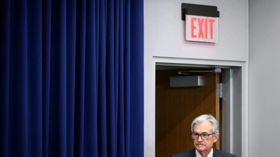 La Fed baisse ses taux d'int&eacute;r&ecirc;t, le gouverneur promu par Trump voulait une d&eacute;tente plus forte