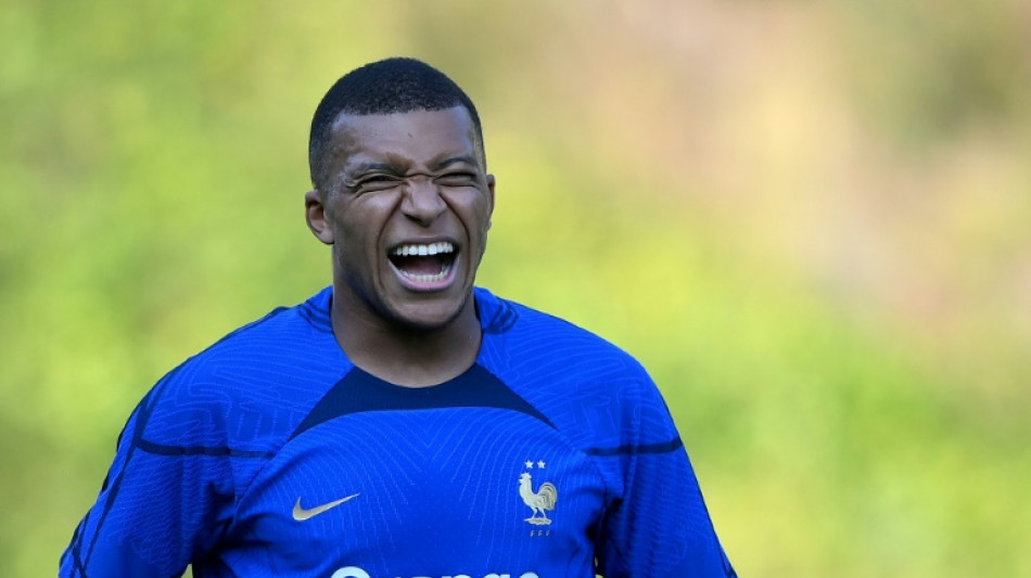 Em meio a incertezas, novela Mbapp&eacute;-PSG ganha mais um cap&iacute;tulo