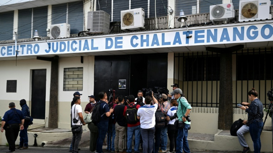 Juzgan a militares en El Salvador por crimen de periodistas neerlandeses en 1982