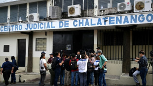 Juzgan a militares en El Salvador por crimen de periodistas neerlandeses en 1982