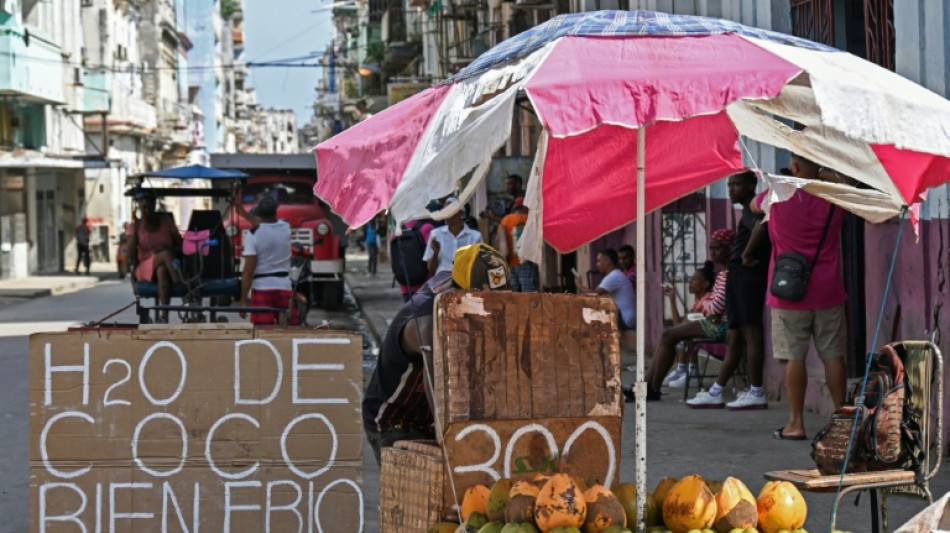 Cuba abre la inversi&oacute;n a sus emigrados, en particular a los que viven en EEUU