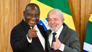 Lula insta &Aacute;frica do Sul a cooperar na defesa: 'Qualquer dia algu&eacute;m invade a gente'