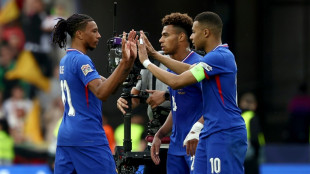 Ligue des nations: les Bleus sauvent l'honneur grâce à Mbappé   