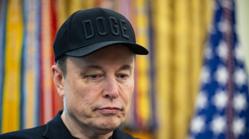 Trump, 'conseguenze gravi per Elon Musk se finanzia i dem'