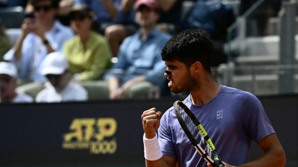 Tennis: Alcaraz passe la deuxième et accélère à Rome