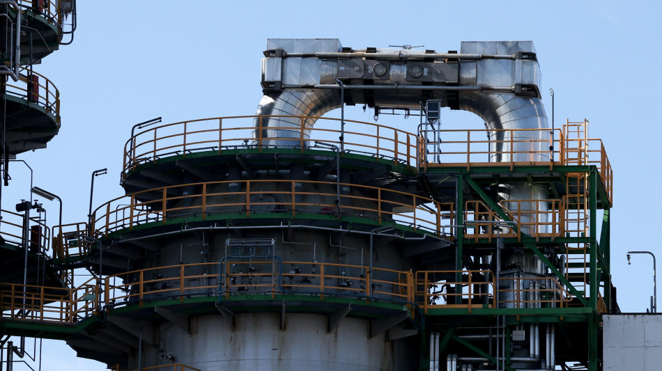 Il petrolio chiude in leggero rialzo a New York, a 91,13 dollari