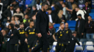 Carrick expects Man Utd stay despite Chelsea defeat