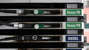 Prezzo petrolio sale ancora, Wti supera 104 dollari