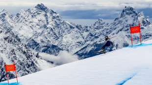 Milano Cortina: elicottero in volo per soccorrere Vonn, gara interrotta