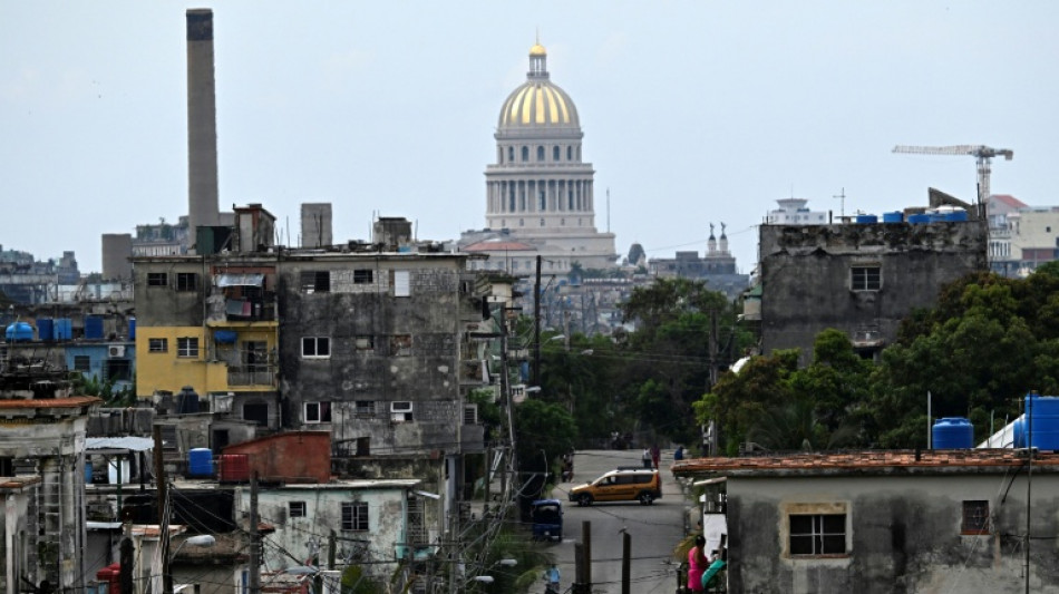 Cuba: le r&eacute;tablissement du r&eacute;seau &eacute;lectrique ralenti par le manque de carburant