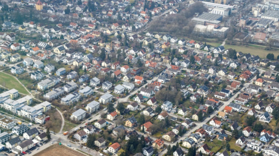 Haus ohne Straßenzugang: Mieter dürfen zum Parken über Nachbargrundstück fahren