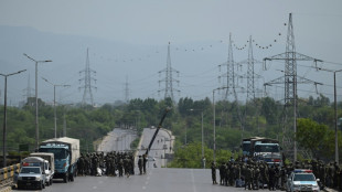 La polic&iacute;a paquistan&iacute; bloquea Islamabad antes de una manifestaci&oacute;n de la oposici&oacute;n