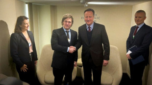 Chanceler brit&acirc;nico visita Malvinas e governador argentino o declara 'persona non grata'