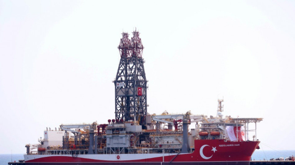 T&uuml;rkisches Bohrschiff bricht zu Gas-Erkundungsmission im Mittelmeer auf