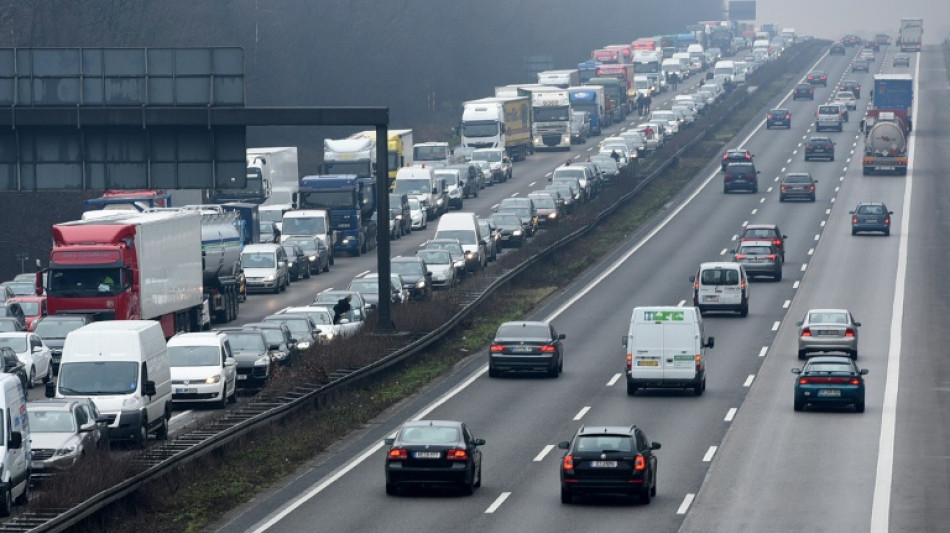 ADAC z&auml;hlt 2021 fast so viele Staus wie vor Corona-Pandemie