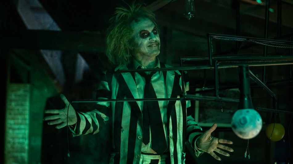 ++ Beetlejuice Beetlejuice aprir&agrave; la Mostra di Venezia ++
