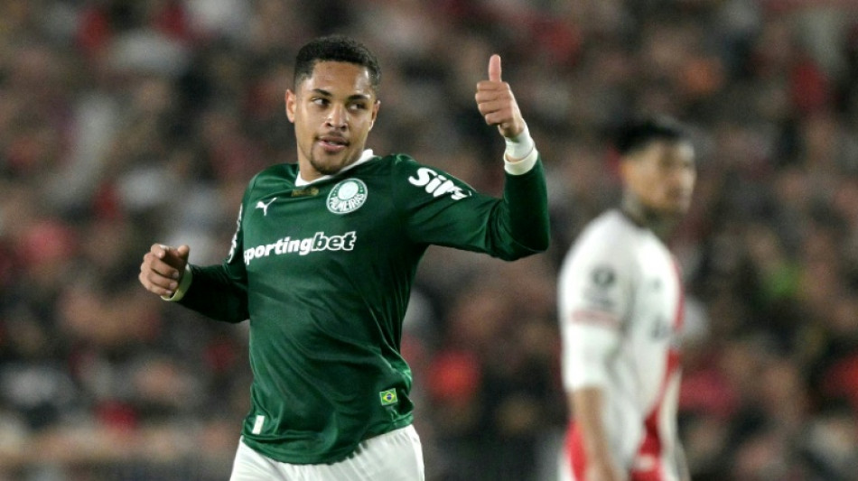 Vitor Roque e volta de Fabinho são novidades da convocação da Seleção para data Fifa