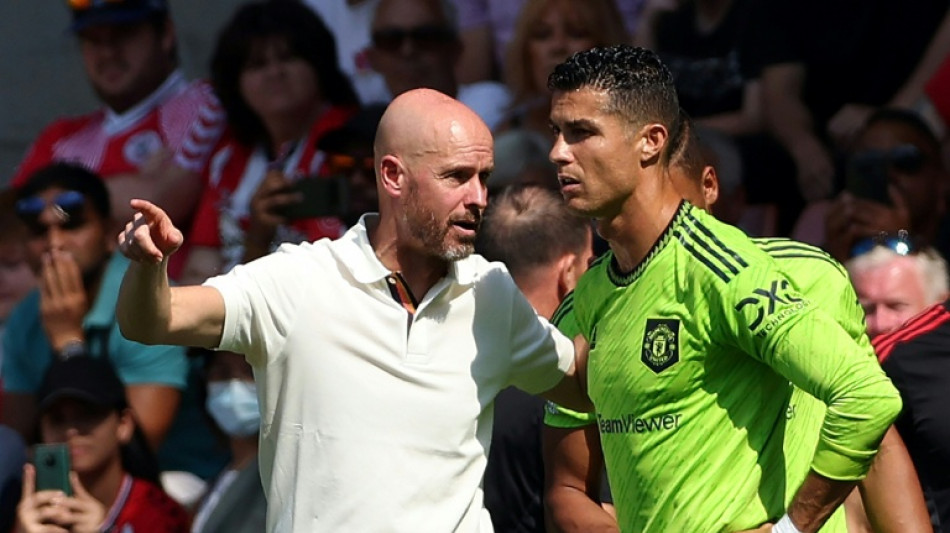Ten Hag diz que Cristiano Ronaldo decepcionou no Manchester United