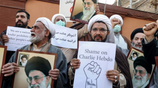 Microsoft dice que iran&iacute;es piratearon la revista francesa Charlie Hebdo