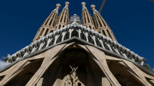 Sagrada Fam&iacute;lia em Barcelona chega ao topo com conclus&atilde;o de obras em aberto