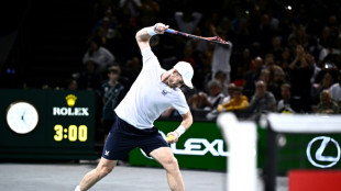 Murray misses match point as De Minaur jinx continues