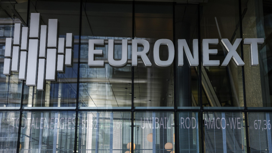 Borsa: Europa incerta in vista di Wall Street, Milano -0,02%