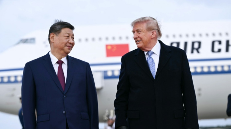 Asian markets fall on US-China jitters as leaders meet
