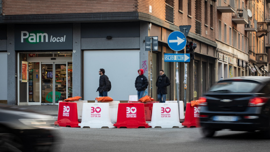 In 6 mesi risparmio 150 milioni con limite 30 km a Bologna