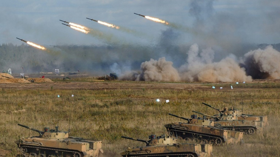 Russie et B&eacute;larus organisent des exercices militaires sous l'oeil inquiet de l'Occident