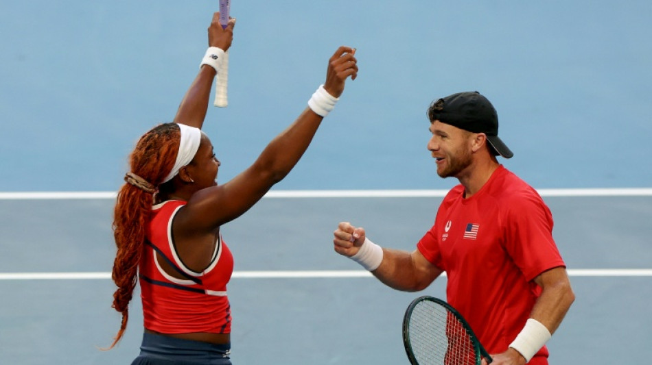 Gauff drags US into United Cup semis as Swiatek also wins