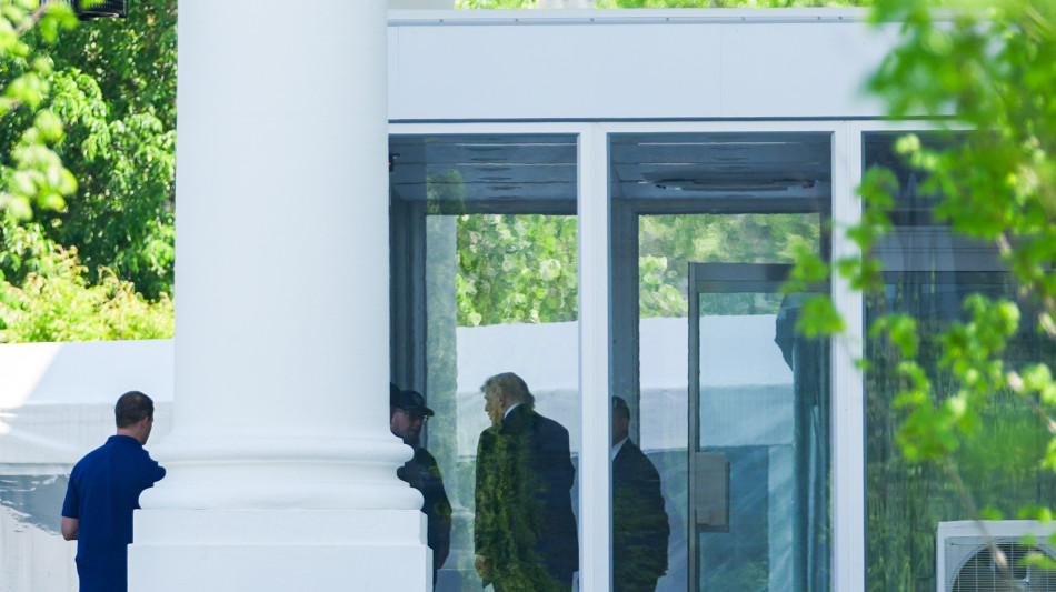 Trump, l'Iran non ha altra scelta che fare un accordo