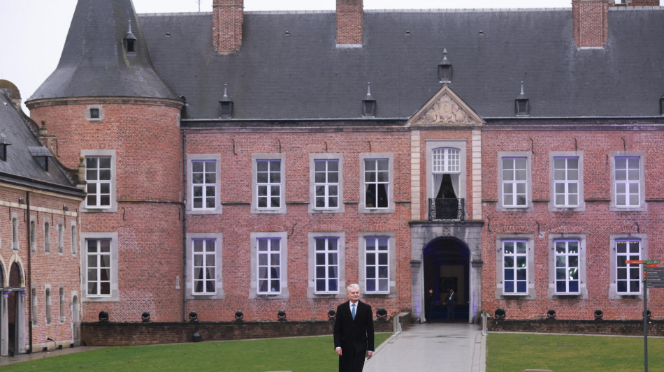 Venti i Paesi al tavolo del pre-summit convocato da Merz e Meloni