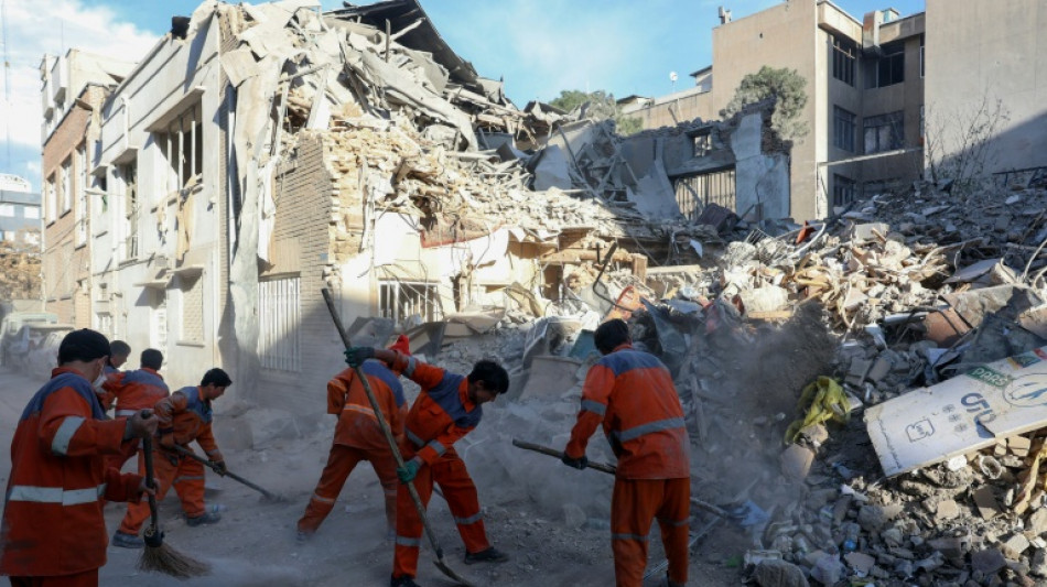 Iran hits Gulf states after agreeing 'fragile' truce with US