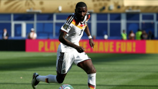 Zagueiro Antonio R&uuml;diger anuncia aposentadoria da sele&ccedil;&atilde;o alem&atilde;
