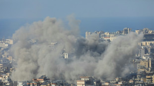 Intensos bombardeos israel&iacute;es en bastiones de Hezbol&aacute; en L&iacute;bano