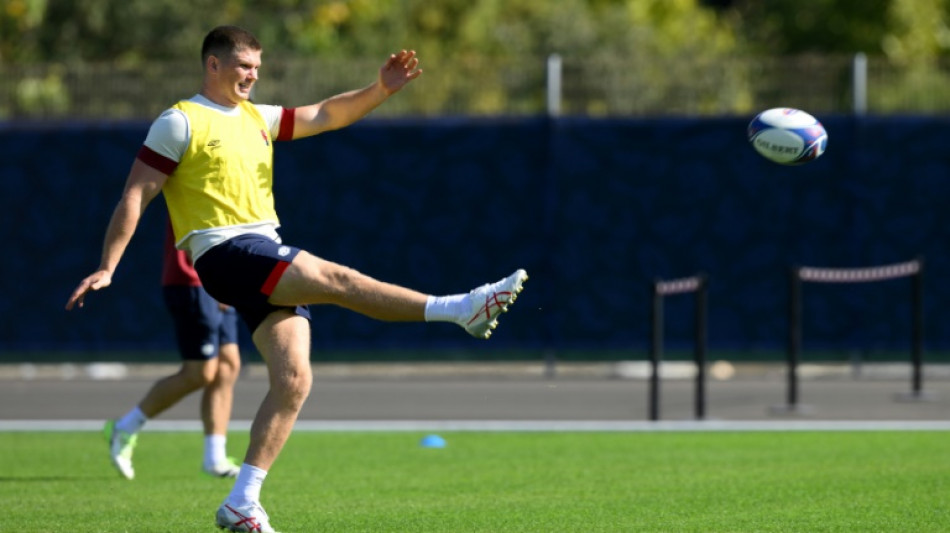 Farrell and Smith to start for England in quarter-final against Fiji
