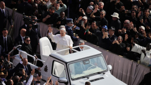 Mattarella e Meloni alla cerimonia d'insediamento di Leone XIV