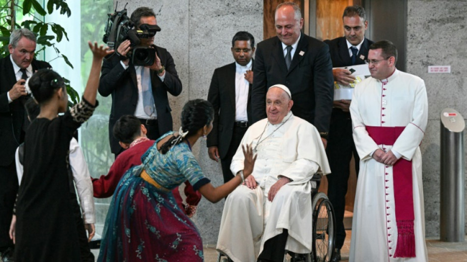 El papa llega a Singapur, &uacute;ltima etapa de su gira por Asia-Pac&iacute;fico