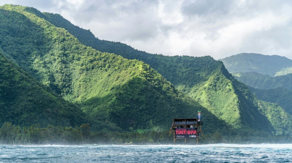 Same venue, smaller tower: Olympics stick with Tahiti surf beach