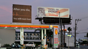 El petr&oacute;leo se estabiliza ante la posible liberaci&oacute;n de reservas y las bolsas asi&aacute;ticas suben