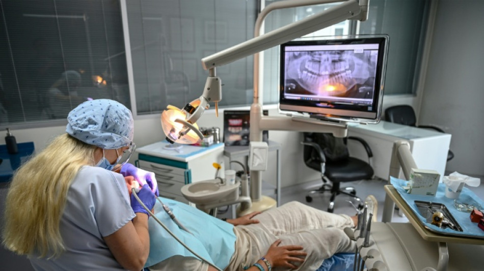 Dents, cheveux, fertilit&eacute;... les Britanniques tent&eacute;s par le tourisme m&eacute;dical