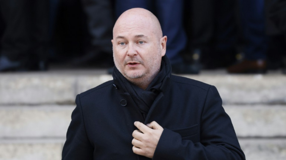 Cauet vis&eacute; par trois plaintes pour viols et agressions sexuelles