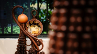 Rich art: French pastry chefs auction chocolate sculptures
