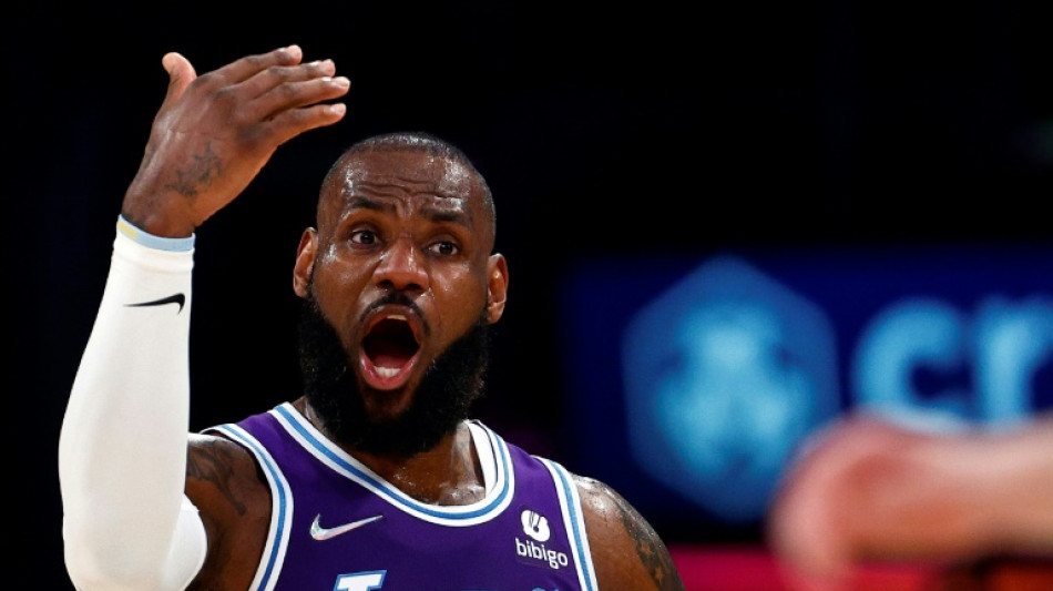 NBA: LeBron James d&eacute;cisif chez les Lakers, Popovich historique chez les Spurs