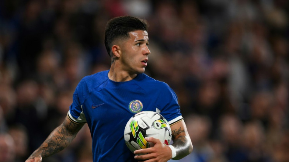 Chelsea, Everton survive League Cup scares but Sheffield Utd crash out