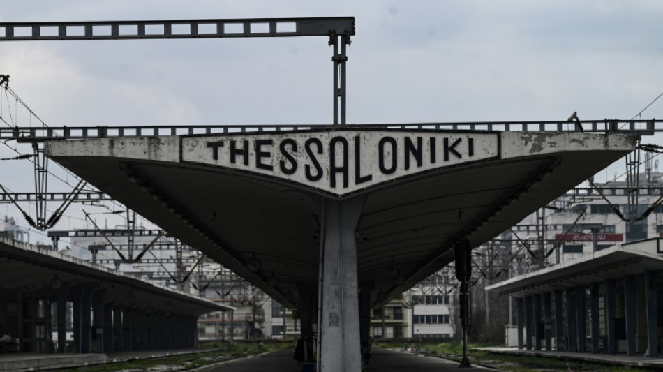 La Gr&egrave;ce comm&eacute;more la catastrophe ferroviaire de f&eacute;vrier 2023, "un traumatisme national"