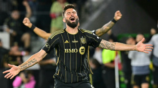 LAFC star Giroud suffers home theft of $500,000 in jewelry: report