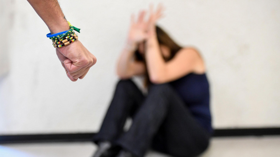 Ragazza denuncia stupro di gruppo a Malta,indagati 5 pugliesi